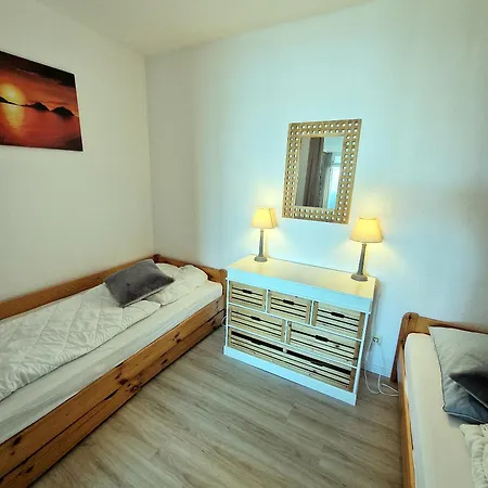 B1 12 Apartment *